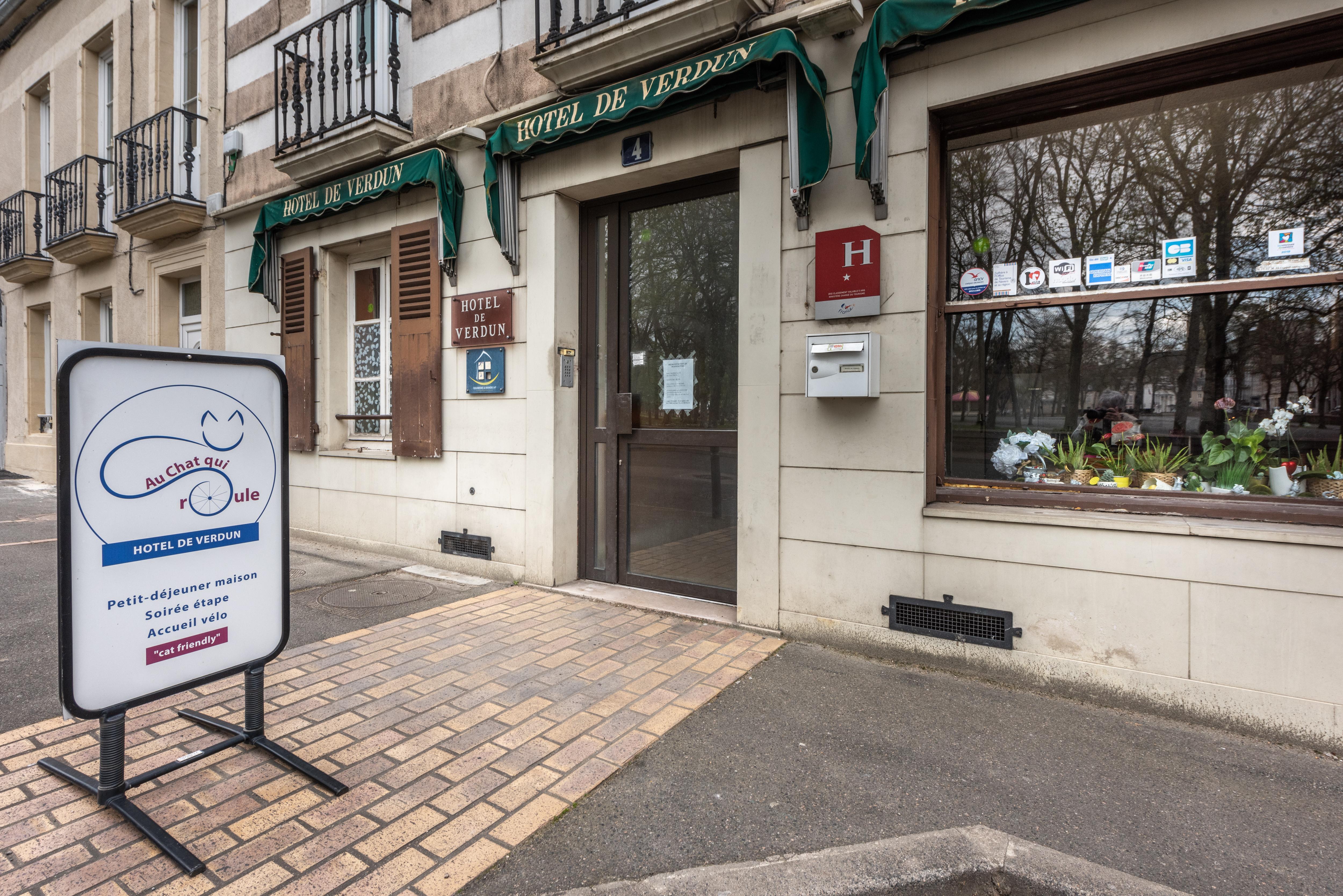Hotel Des Ducs Nevers Exterior photo