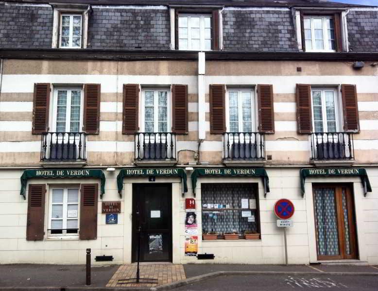 Hotel Des Ducs Nevers Exterior photo